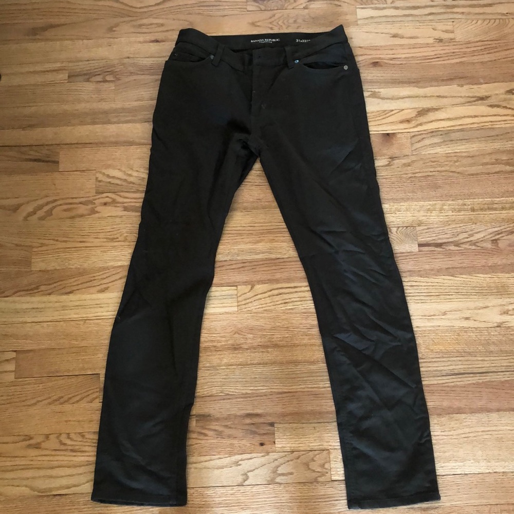 Banana Republic travelers khakis 31w